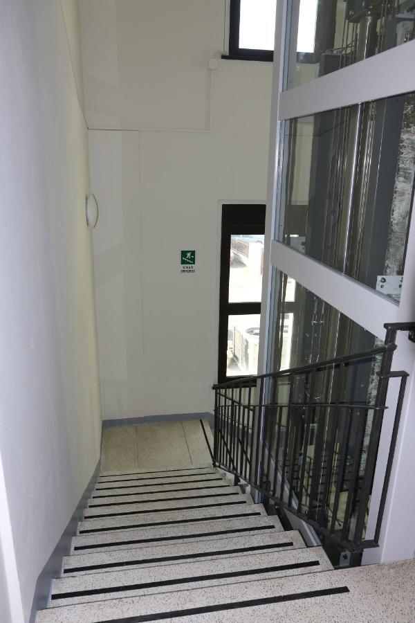 Student'S Hostel Parma Exterior foto